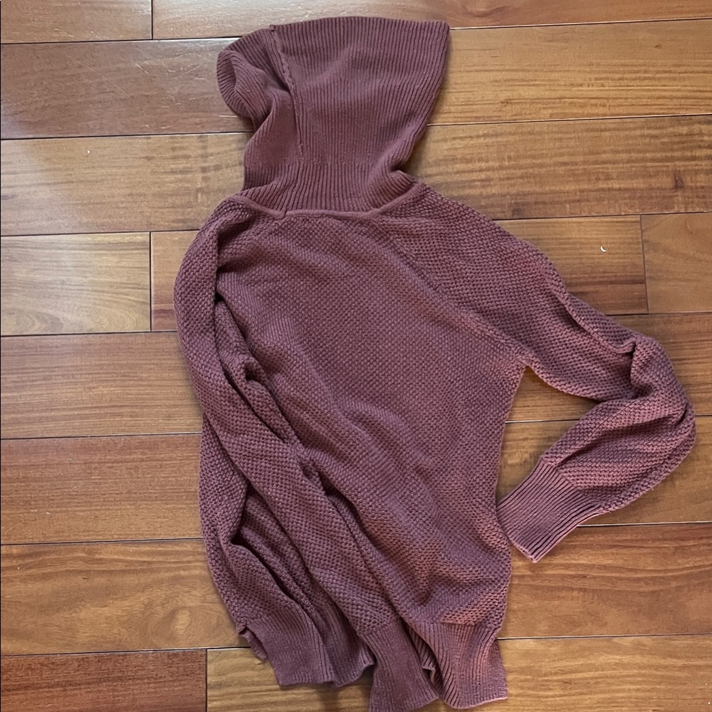 Max studio Cozy burnt orange turtleneck sweater  Sweater
